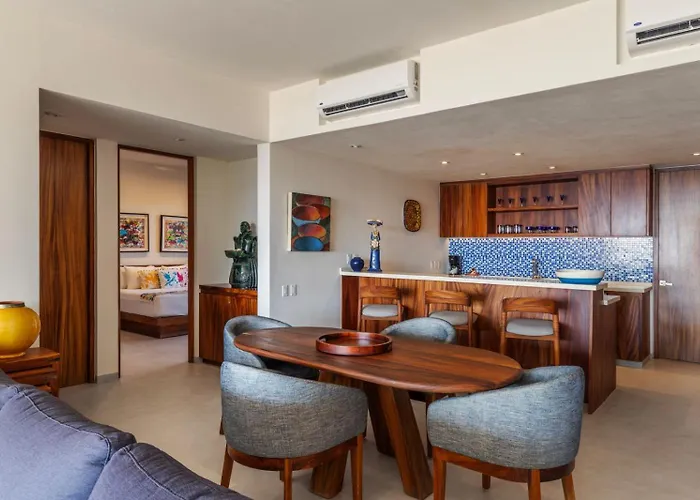 Resort Marea Beachfront H48 *